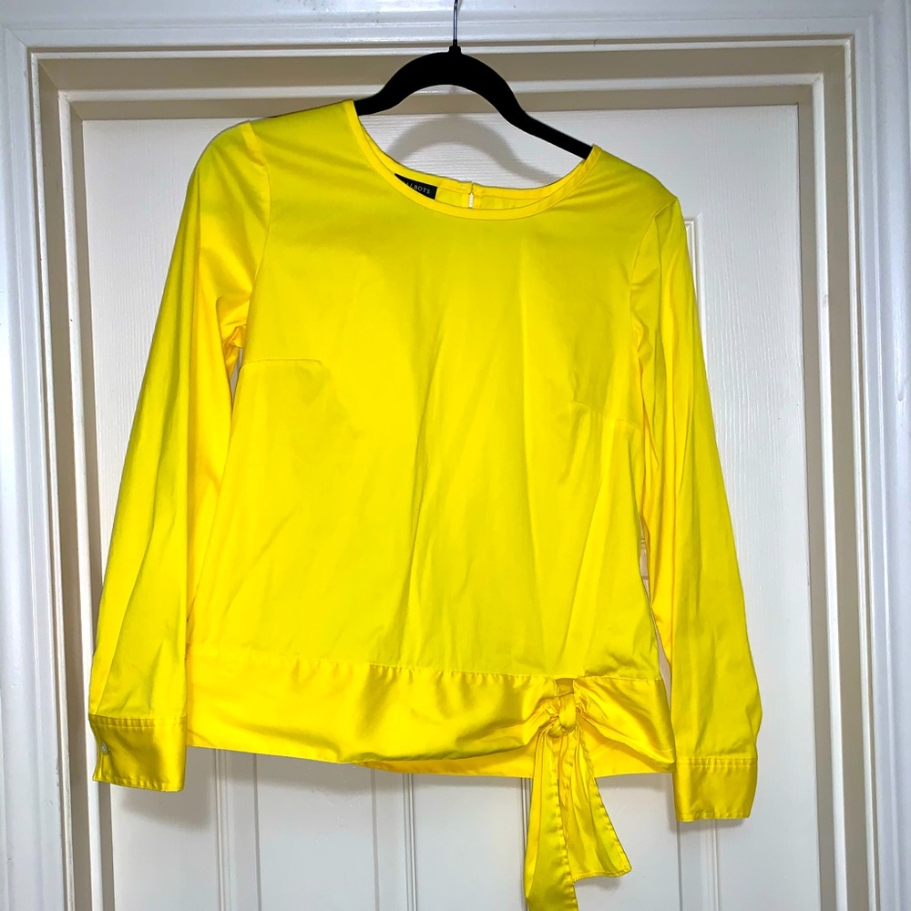 Gently worn yellow long sleeve top.